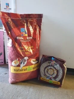 Eddy Rimaux Distelvinken 5kg - Easyyem(G) -Birdshop Christina 20220211 142655